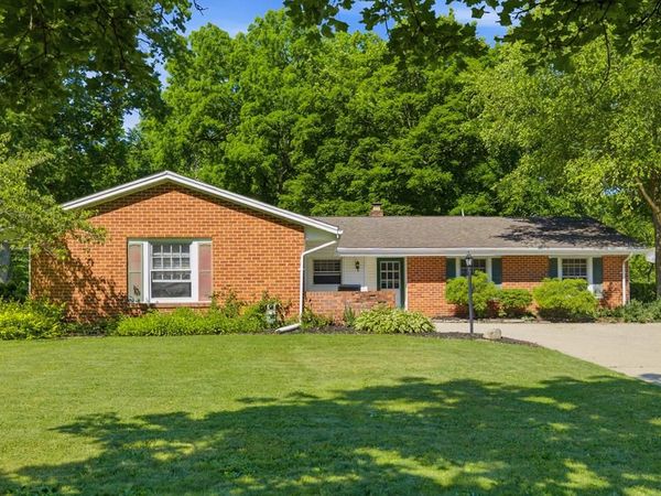 57 Mayfair Rd., Lexington, OH 44904