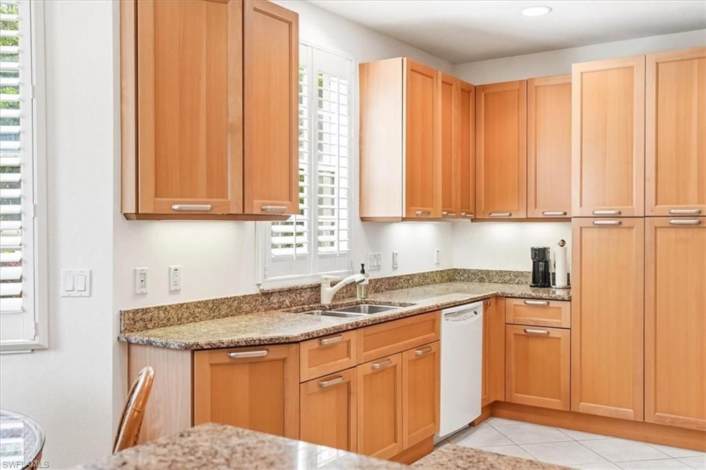 3730 Montreux Ln , Unit 104, Naples, FL 34114 Photo