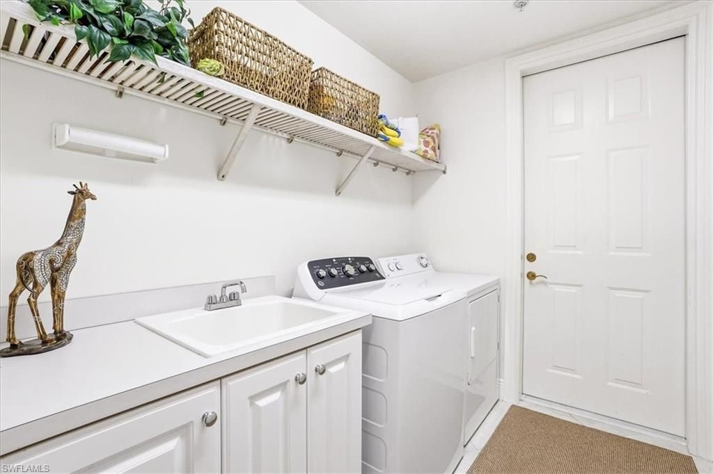 3730 Montreux Ln , Unit 104, Naples, FL 34114 Photo
