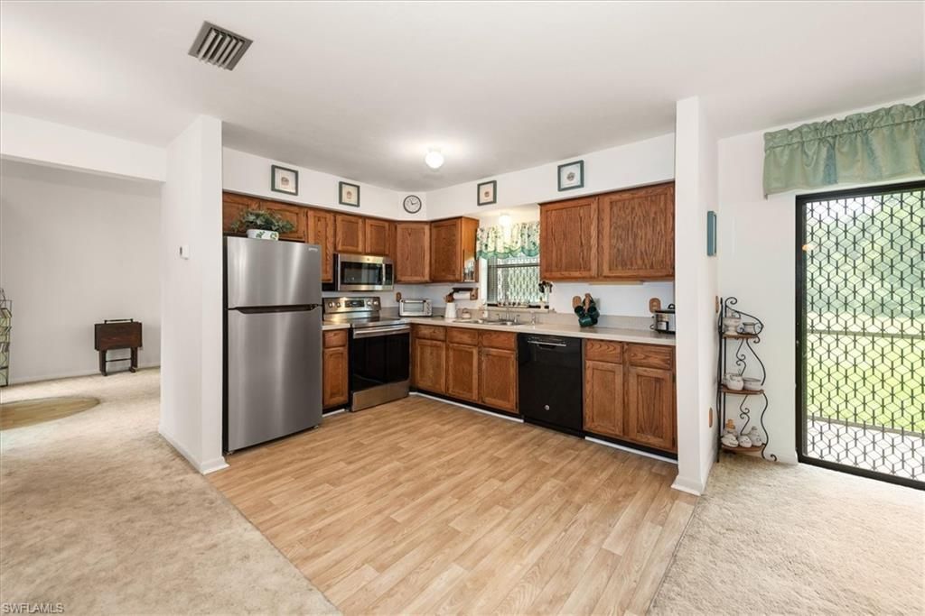 4981 Skates Cir , Fort Myers, FL 33905 Photo
