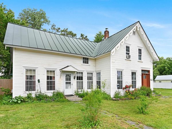 88 School Street, Northfield, VT 05663