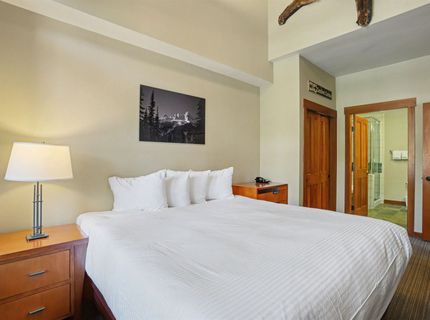 1850 Village South Road, Olympic Valley, CA 96146 Photo