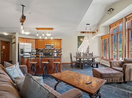 1850 Village South Road, Olympic Valley, CA 96146 Photo