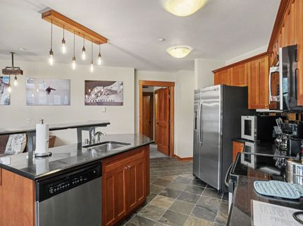 1850 Village South Road, Olympic Valley, CA 96146 Photo