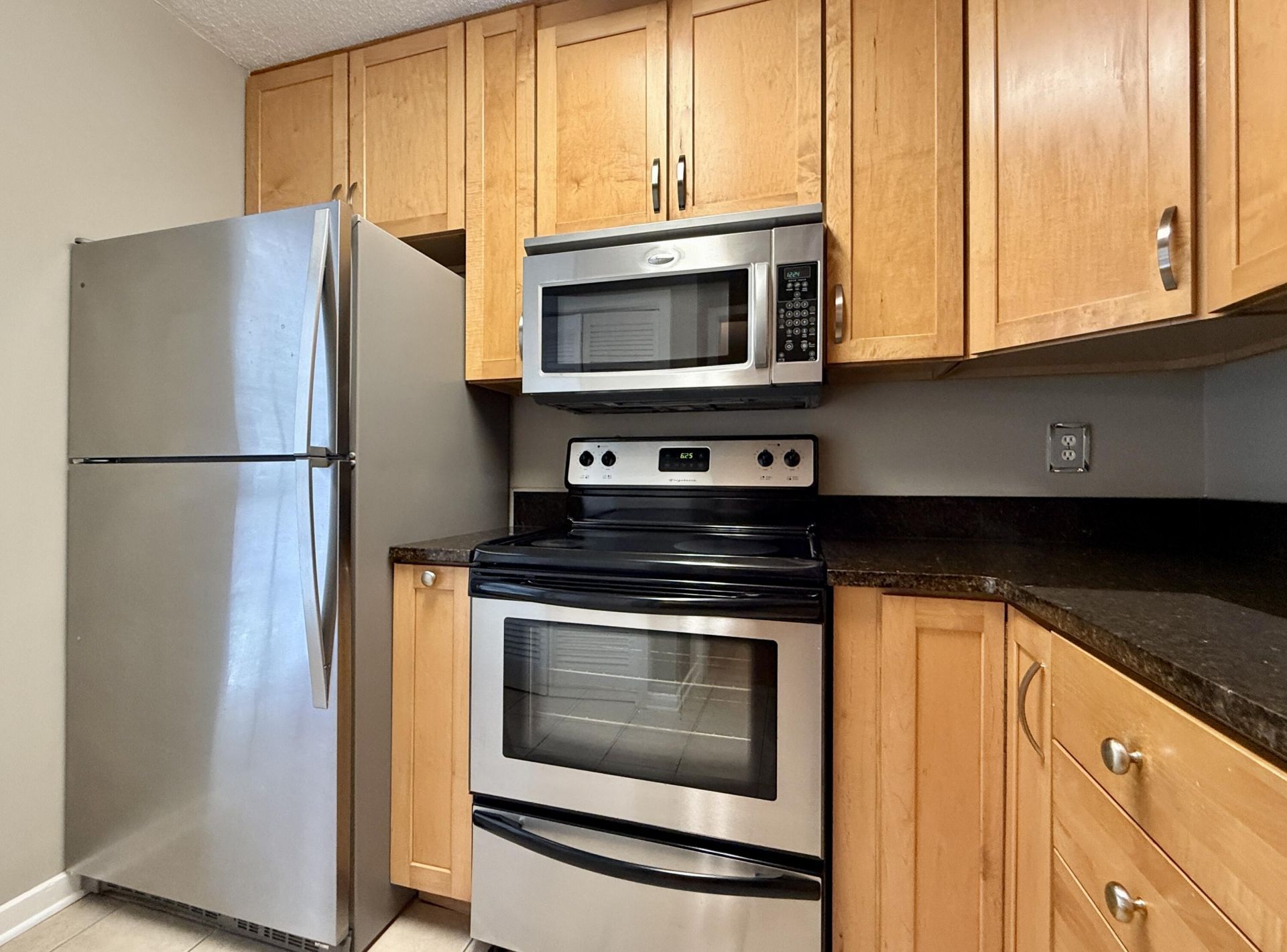 352 Sandpiper Photo 11