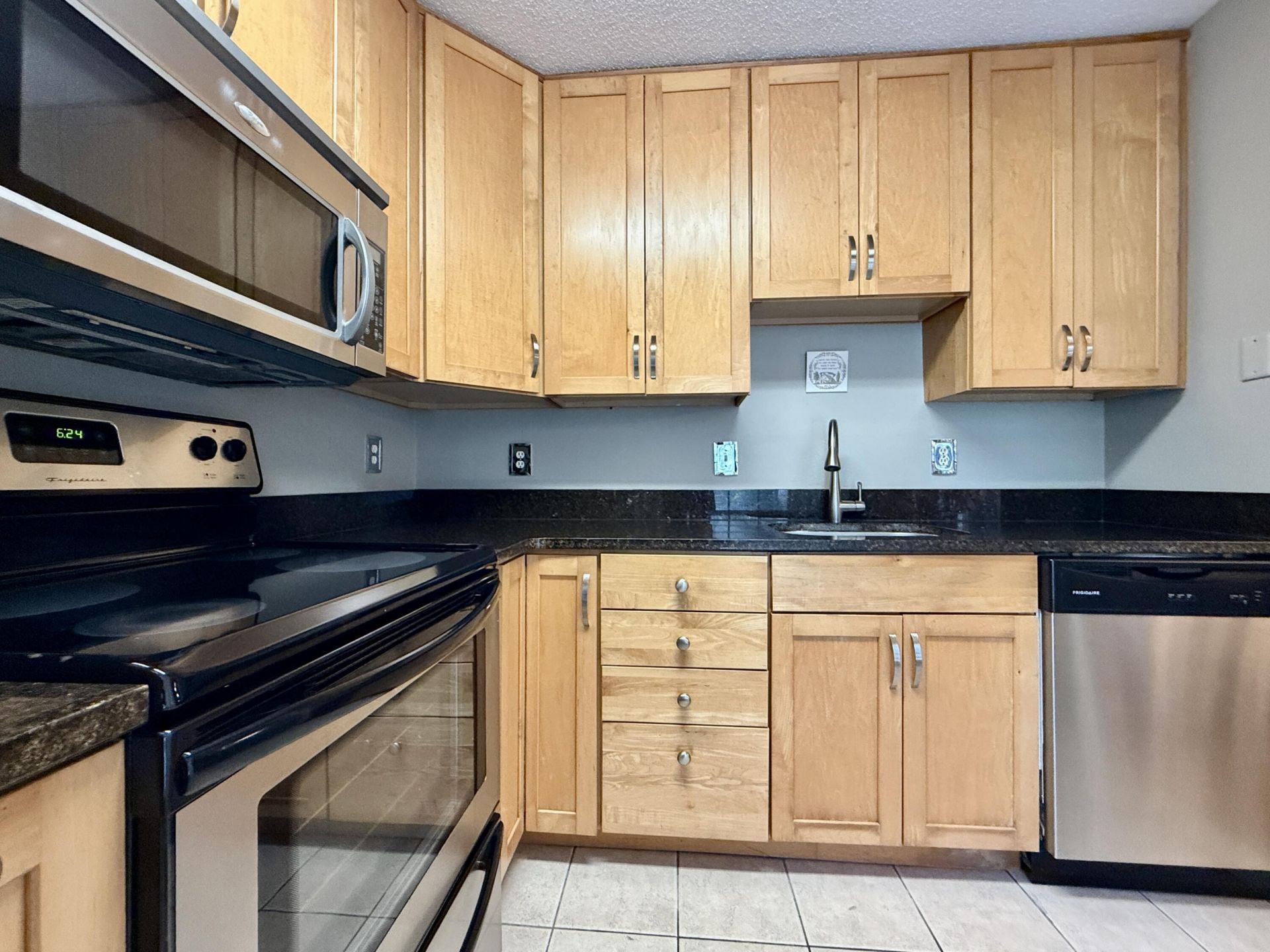 352 Sandpiper Photo 13
