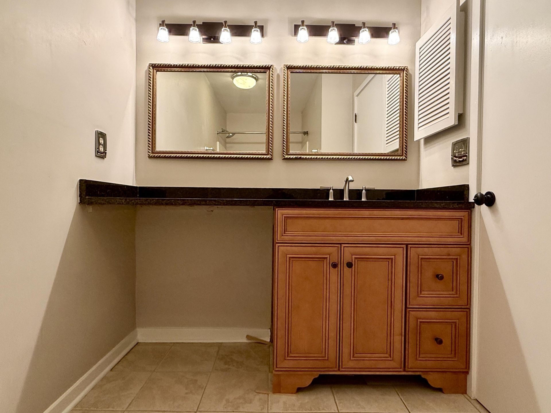 352 Sandpiper Photo 26