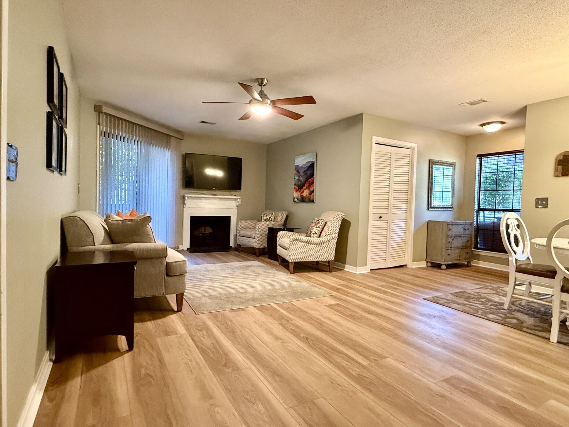 352 Sandpiper Photo 6