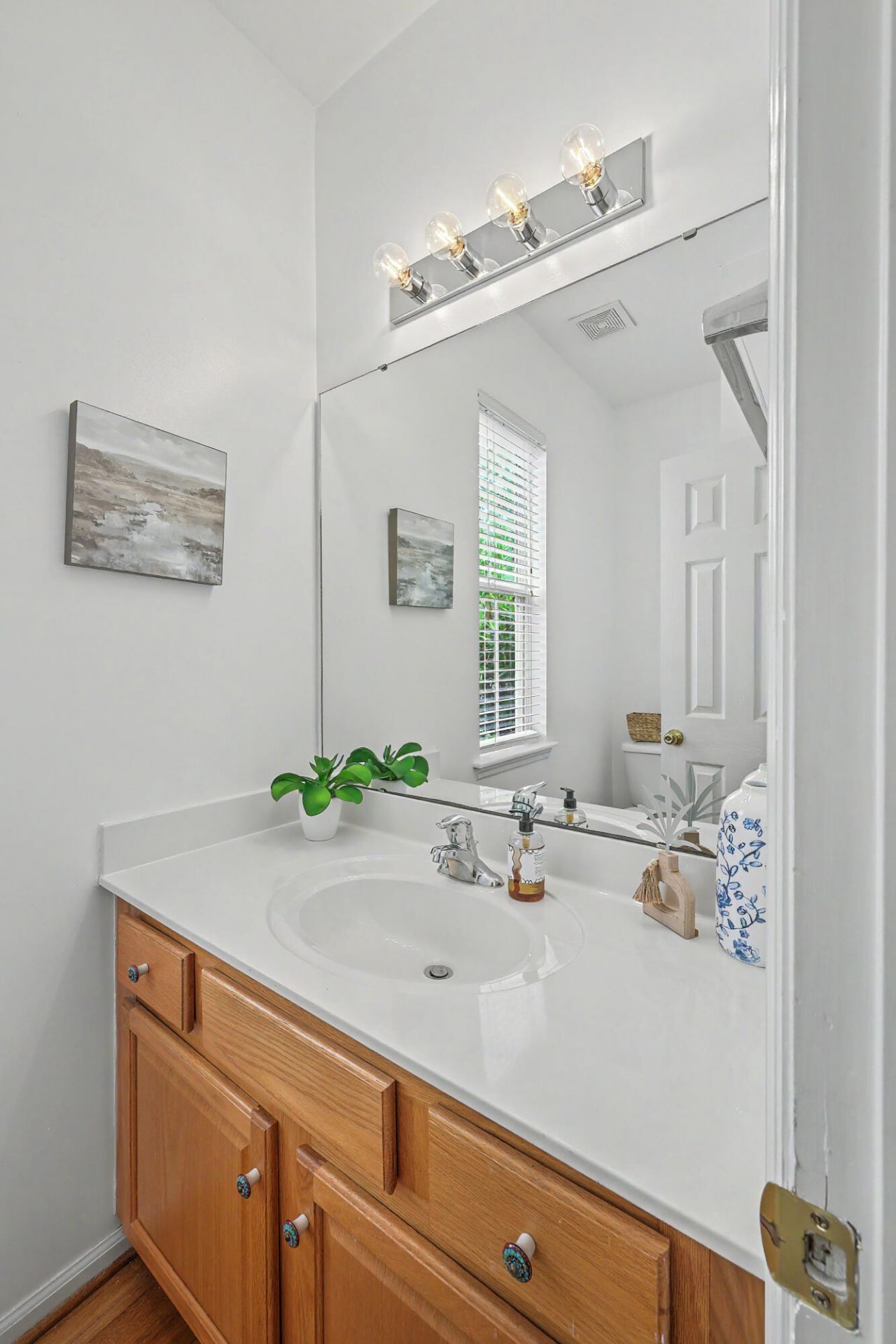 1744 Alan Brooke Drive Photo 23