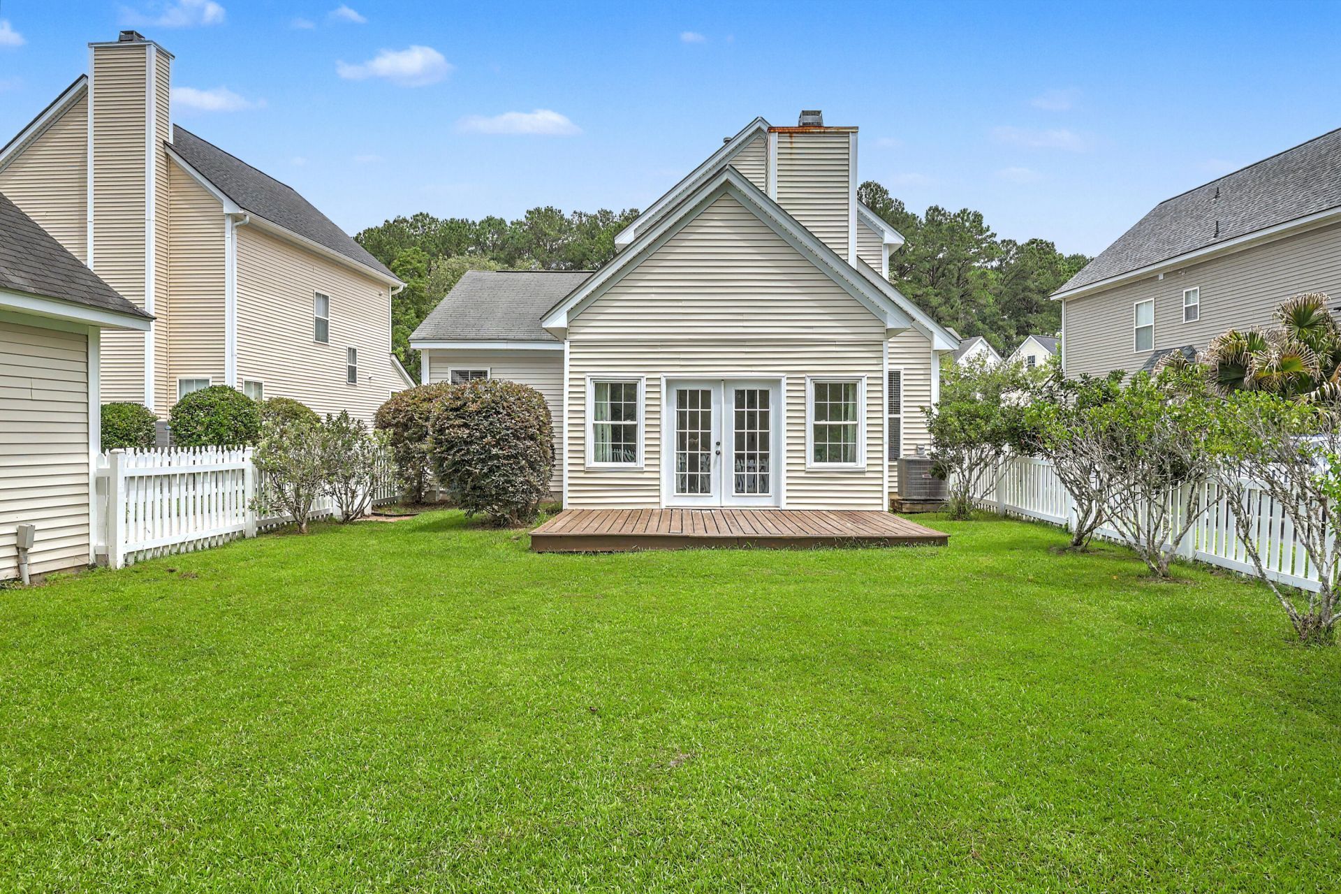 1744 Alan Brooke Drive Photo 36