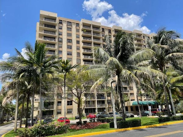 1470 NE 123rd St , Unit A609, North Miami, FL 33161