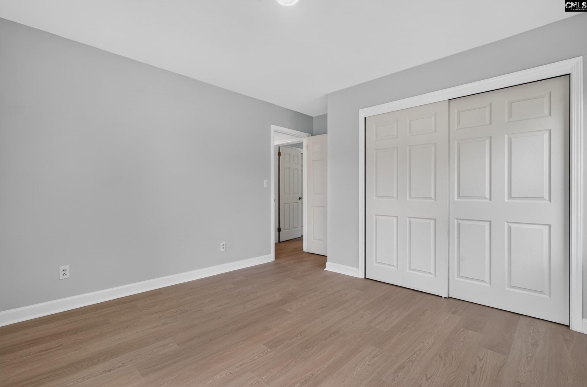 585 Rosemont Drive  Photo 27