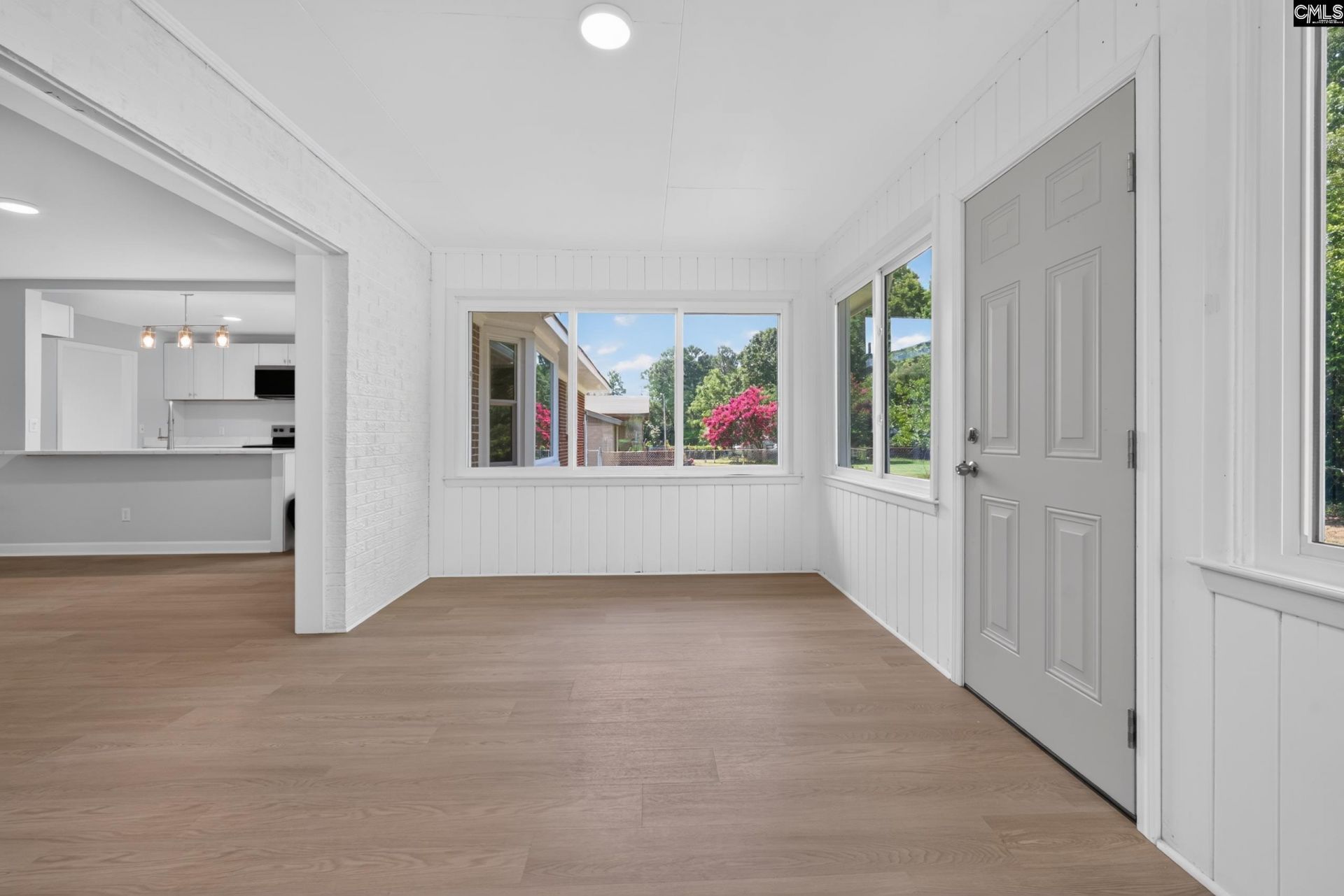 585 Rosemont Drive  Photo 42