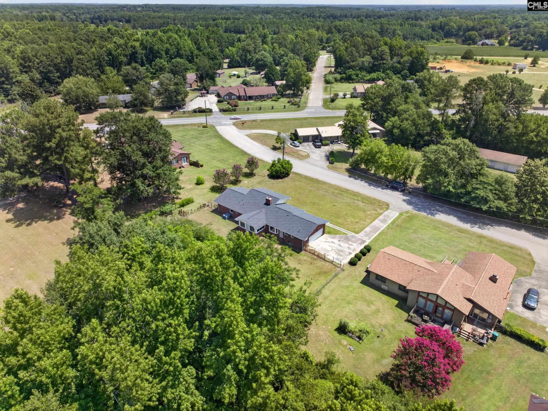 585 Rosemont Drive  Photo 52