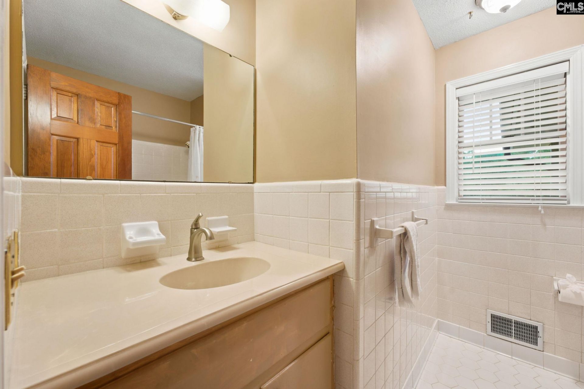6544 Brookside Circle Photo 23