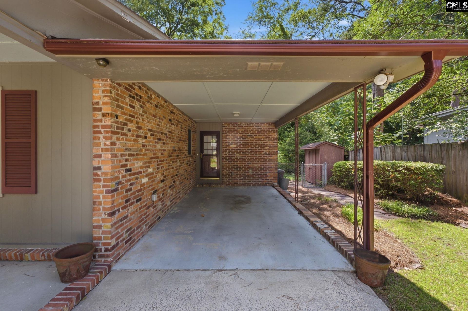 6544 Brookside Circle Photo 4