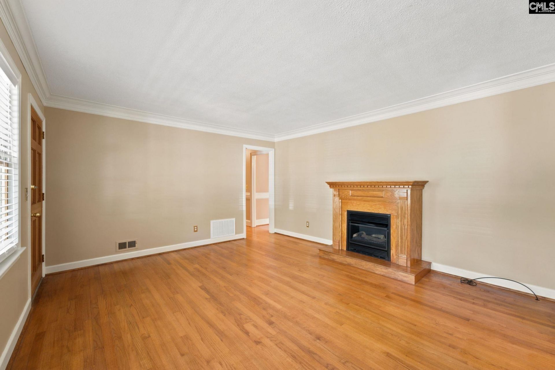 6544 Brookside Circle Photo 9