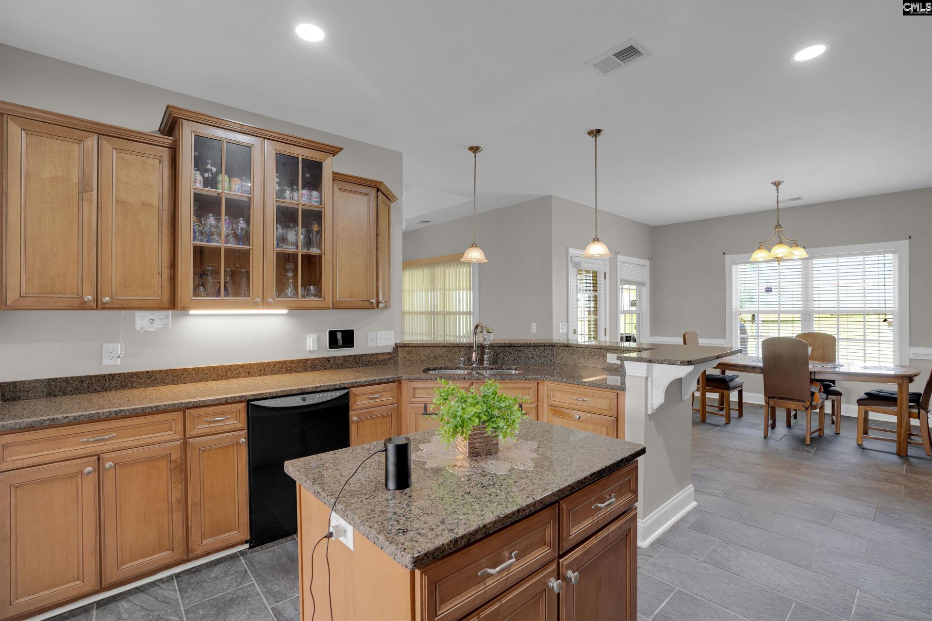 1753 Weston Road  Photo 16