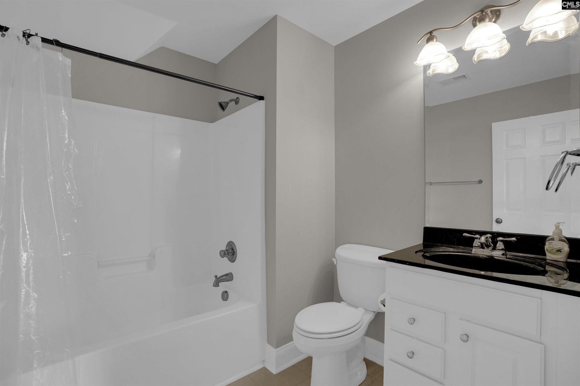 1753 Weston Road  Photo 36
