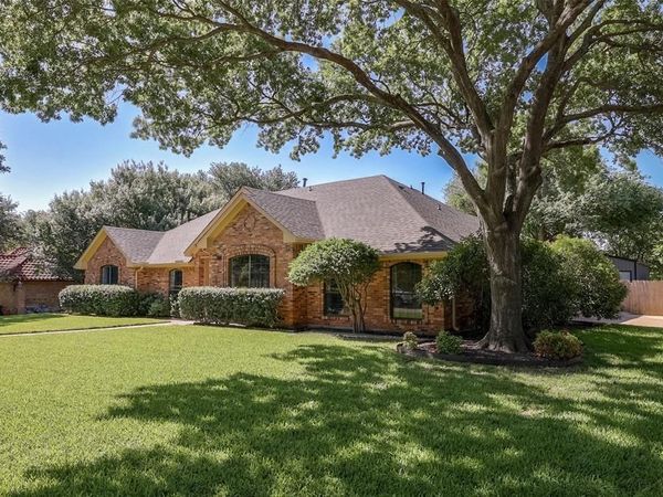 1034 Huntington Drive , Duncanville, TX 75137