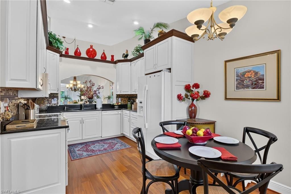 2166 Stacil Cir, Unit 17, Naples, FL 34109 Photo