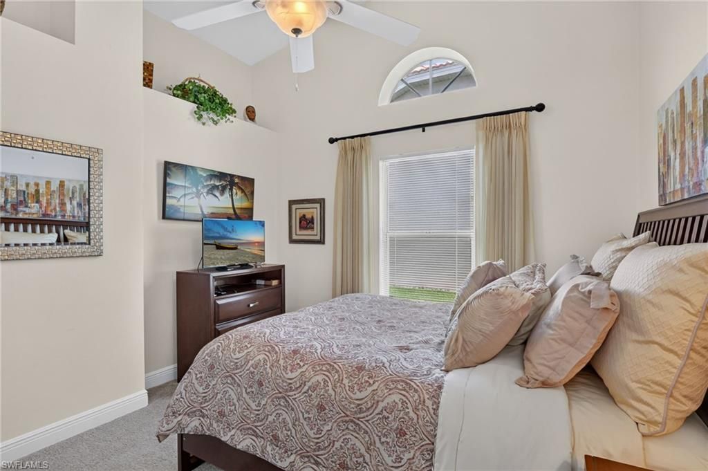 2166 Stacil Cir, Unit 17, Naples, FL 34109 Photo