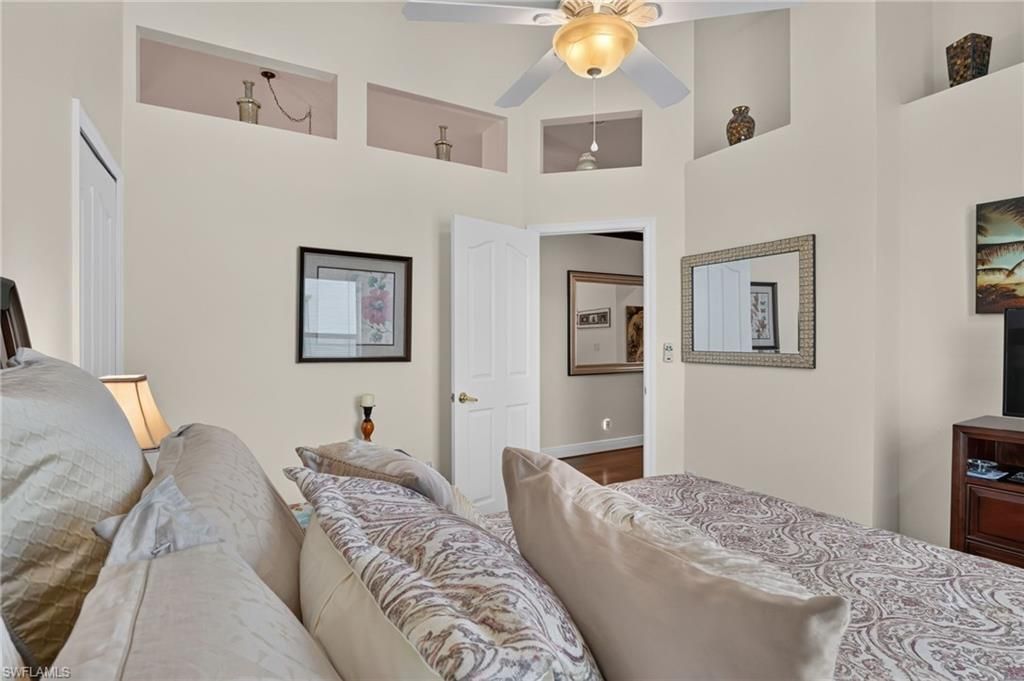 2166 Stacil Cir, Unit 17, Naples, FL 34109 Photo