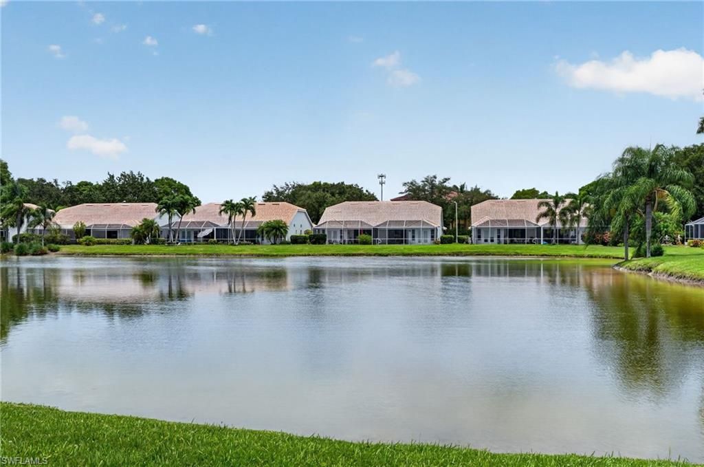 2166 Stacil Cir, Unit 17, Naples, FL 34109 Photo