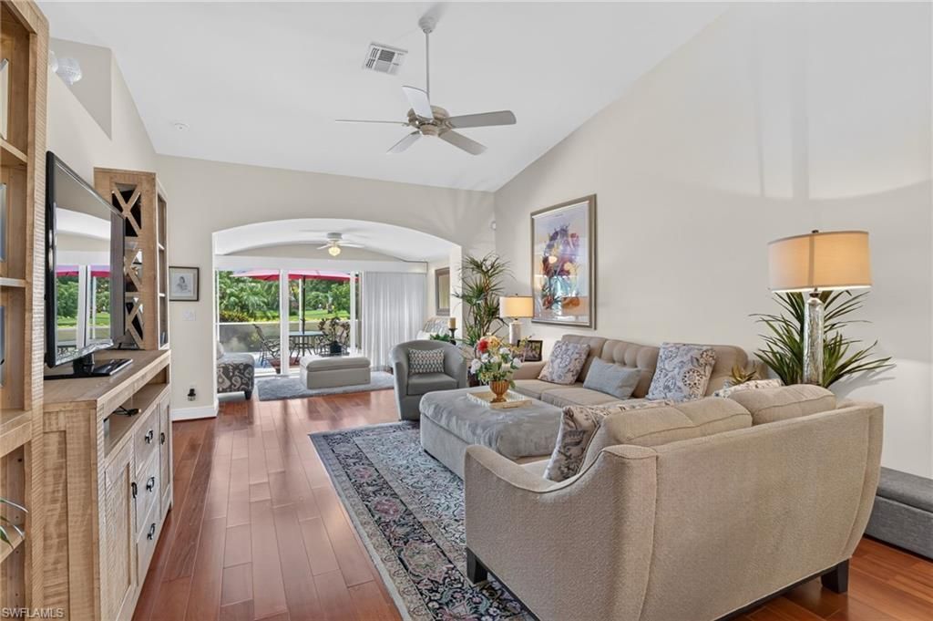 2166 Stacil Cir, Unit 17, Naples, FL 34109 Photo