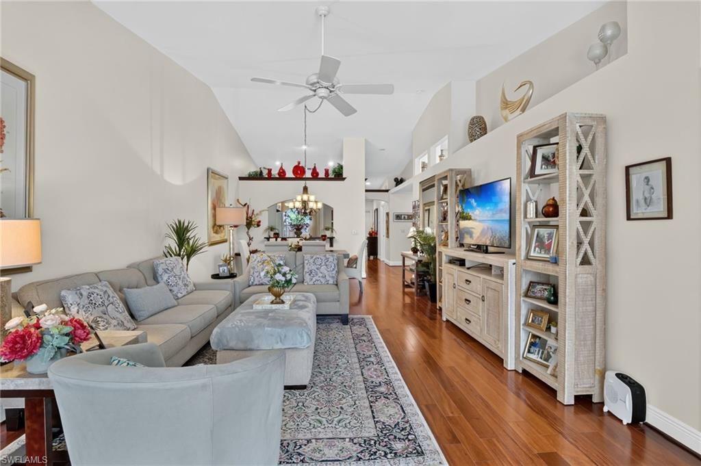 2166 Stacil Cir, Unit 17, Naples, FL 34109 Photo