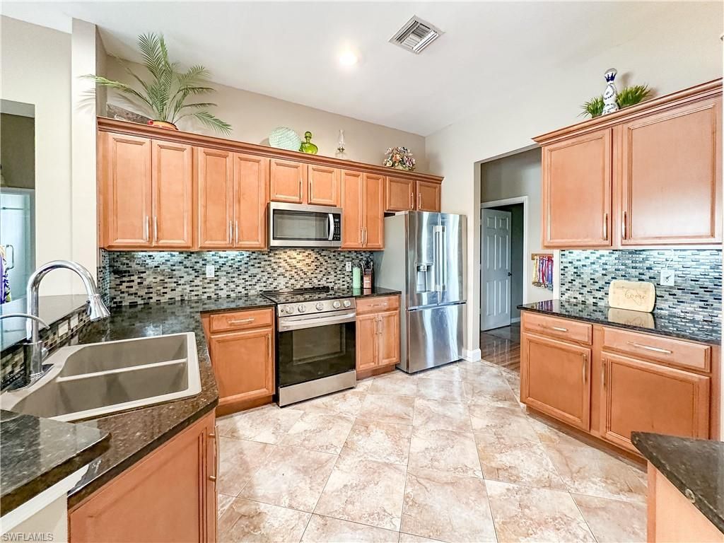 605 Grand Rapids Blvd , Naples, FL 34120 Photo