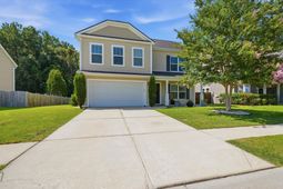 261 Loocock Drive photo 4