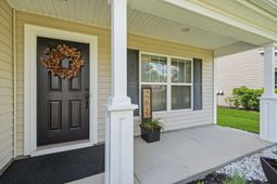 261 Loocock Drive photo 4