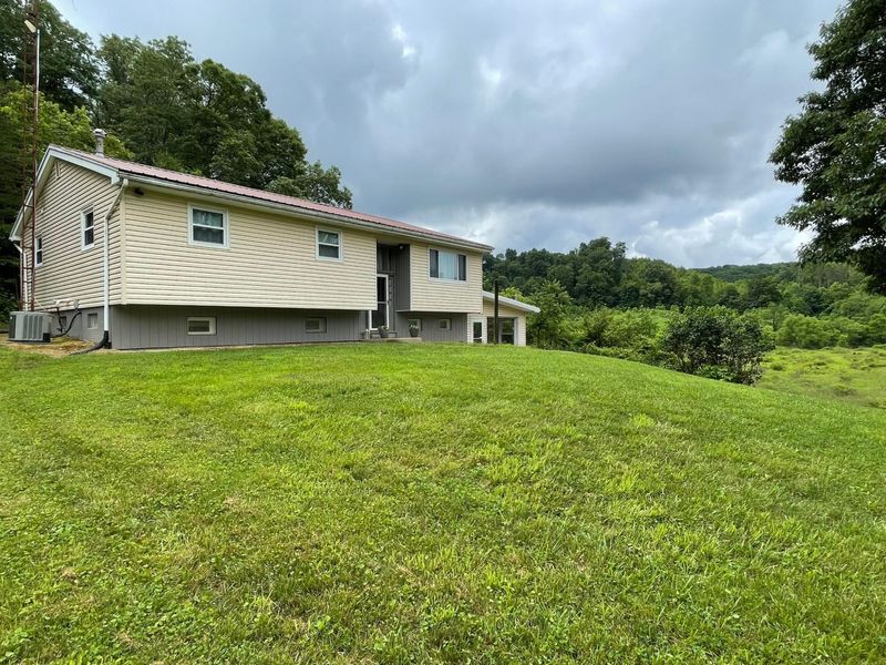 960 Rockcamp Road, New Marshfield, OH 45766 Photo 2