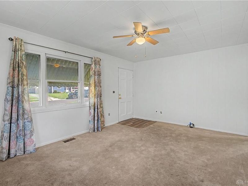662 Reading Drive, Springfield, OH 45505 Photo 8