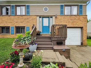 336 Farnsworth Drive, West Carrollton, OH 45449