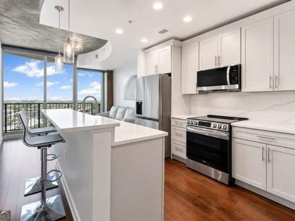 400 W Peachtree Street NW, Unit 2403, Atlanta, GA 30308