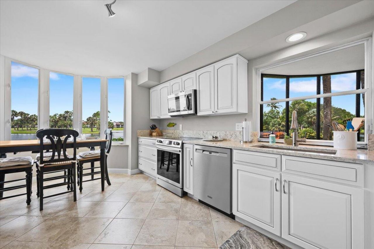 16913 Waterbend Drive, Unit 165, Jupiter, FL 33477 Photo