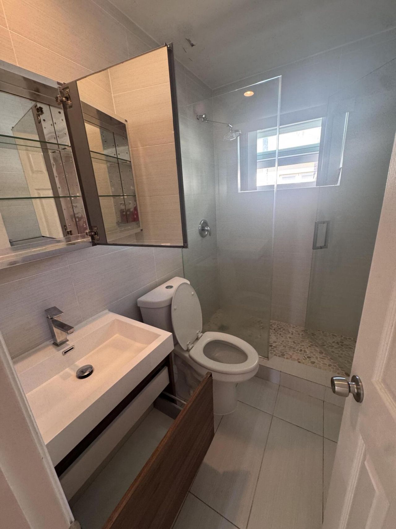 570 NE 64th Street, Unit 4, Miami, FL 33138 Photo