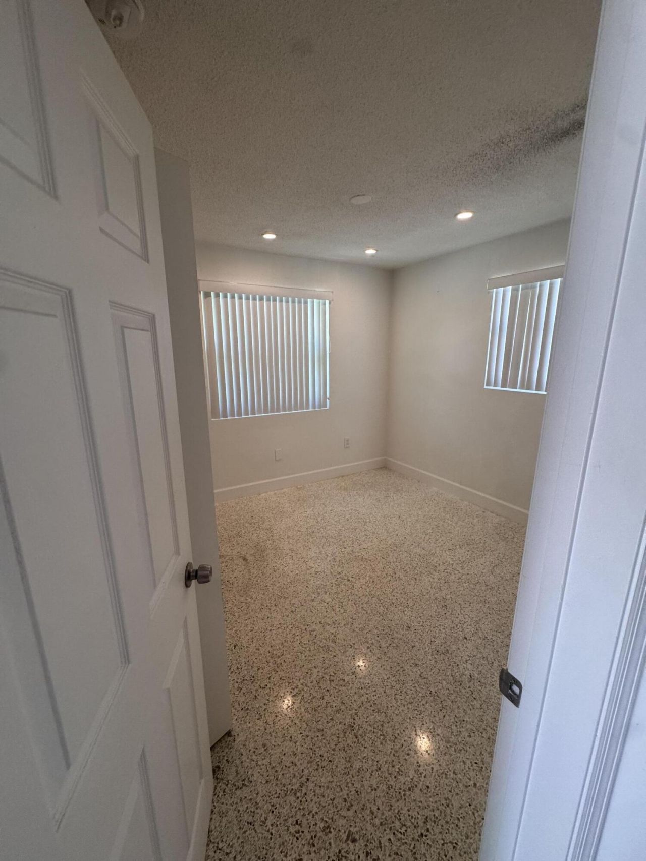 570 NE 64th Street, Unit 4, Miami, FL 33138 Photo