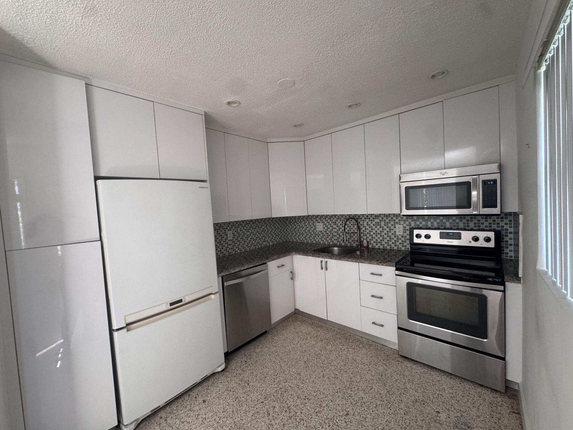 570 NE 64th Street, Unit 4, Miami, FL 33138 Photo