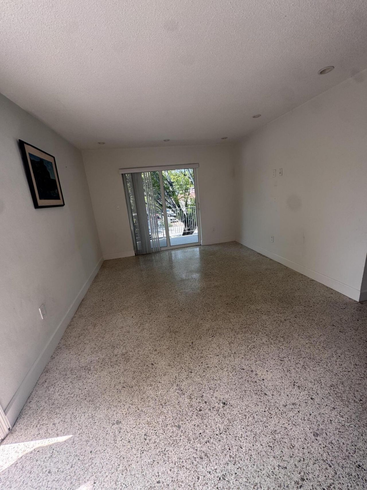 570 NE 64th Street, Unit 4, Miami, FL 33138 Photo