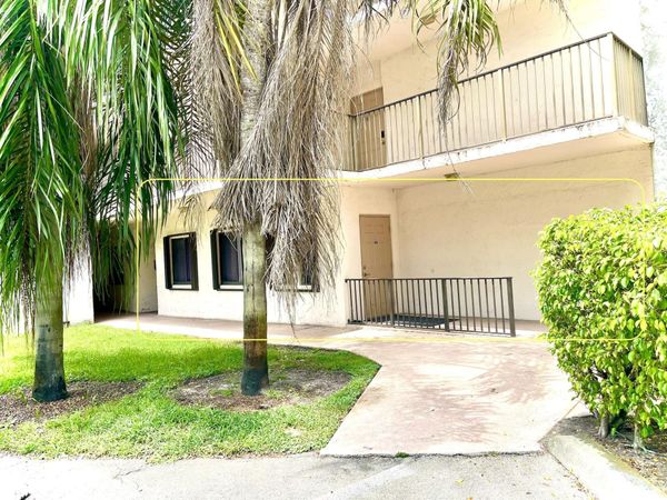 4725 SW 62nd Avenue, Unit 103, Davie, FL 33314