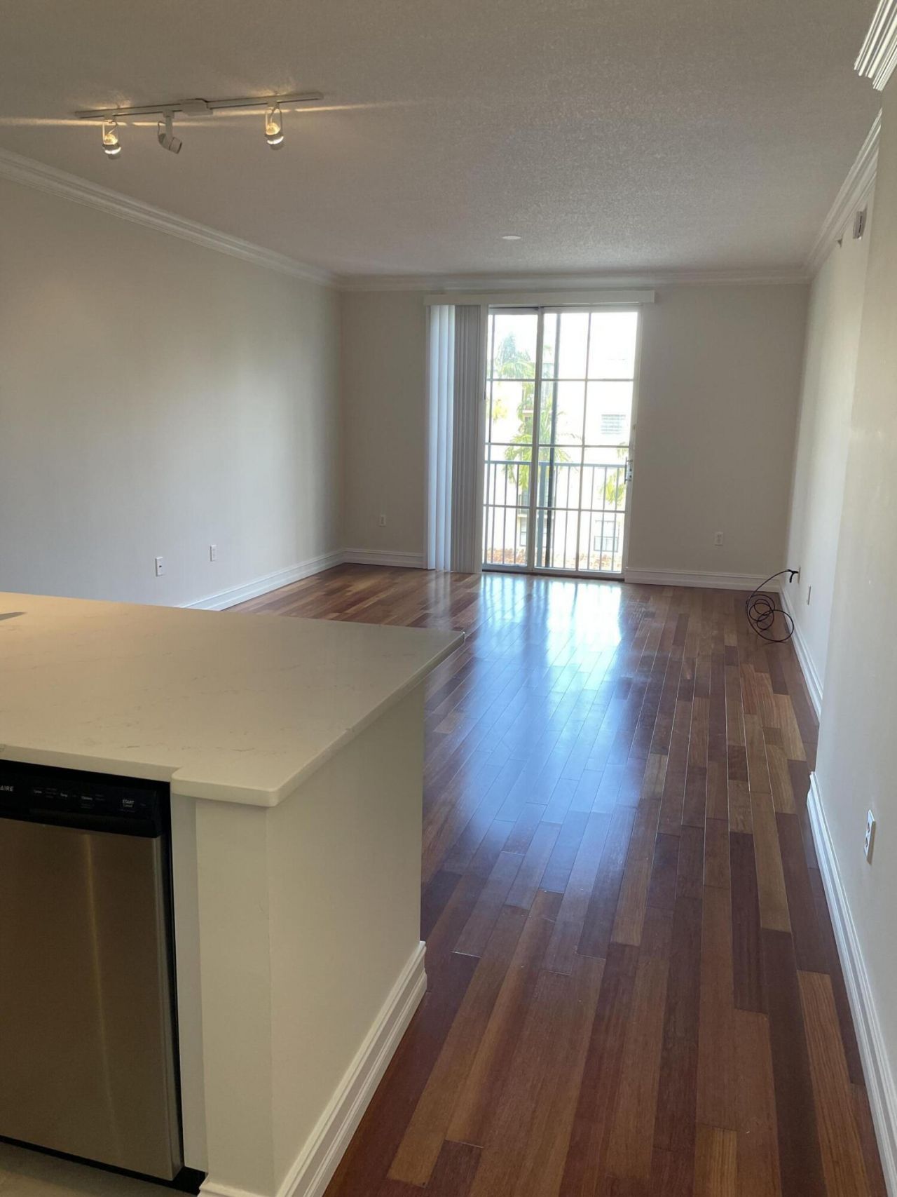 780 S Sapodilla Avenue, Unit 412, West Palm Beach, FL 33401 Photo