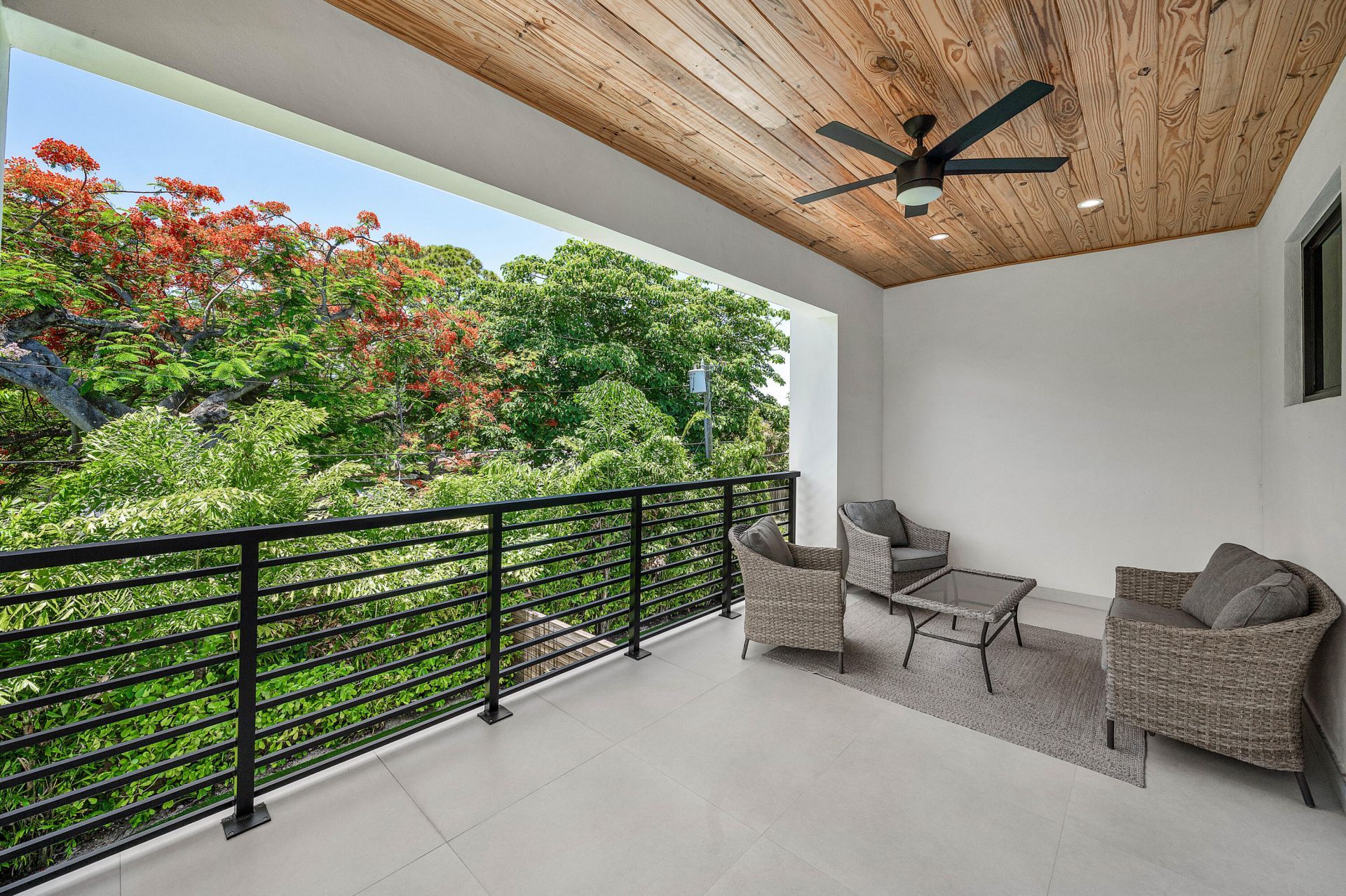 1123 NE 12th Avenue, Unit A, Fort Lauderdale, FL 33304 Photo