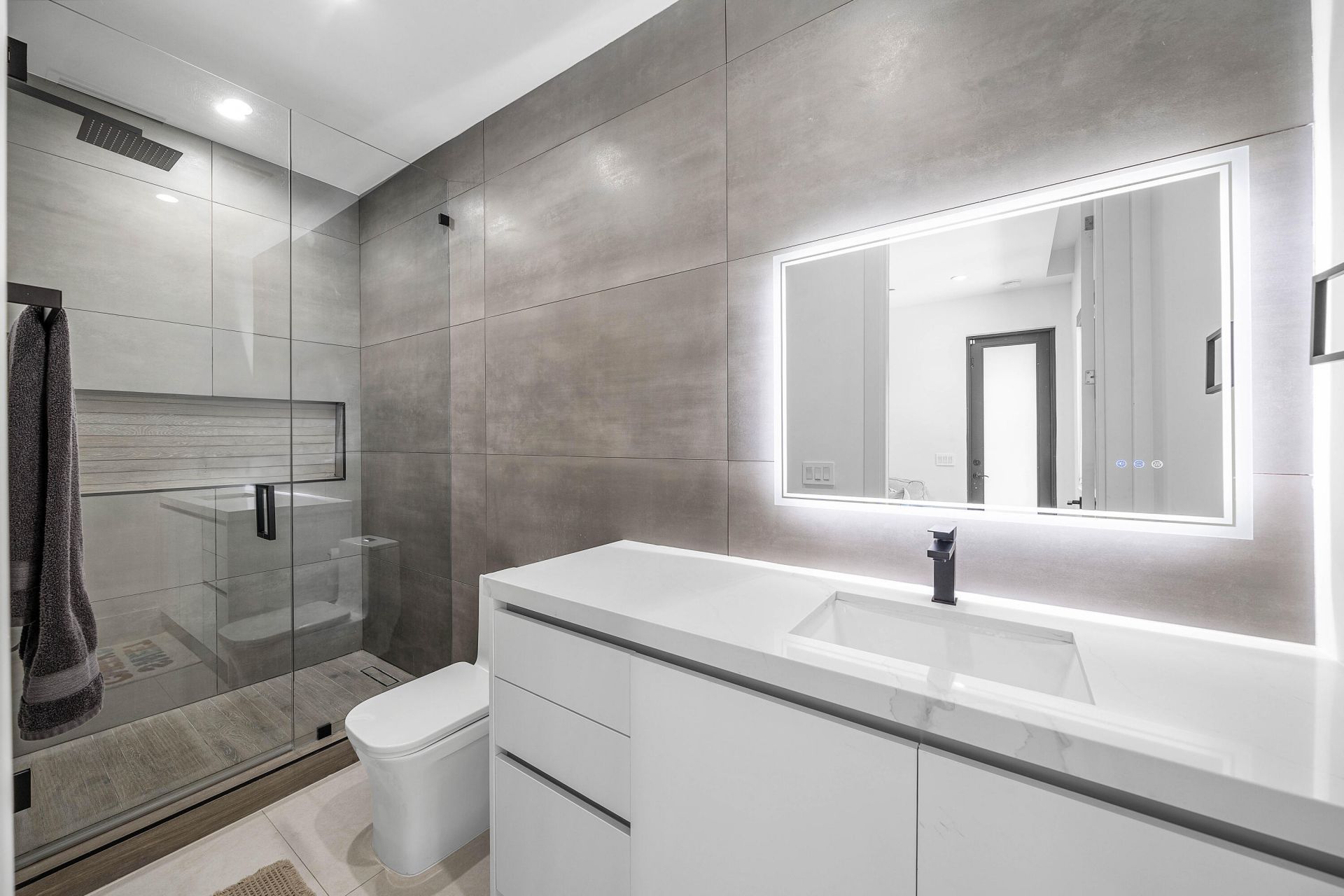 1123 NE 12th Avenue, Unit A, Fort Lauderdale, FL 33304 Photo