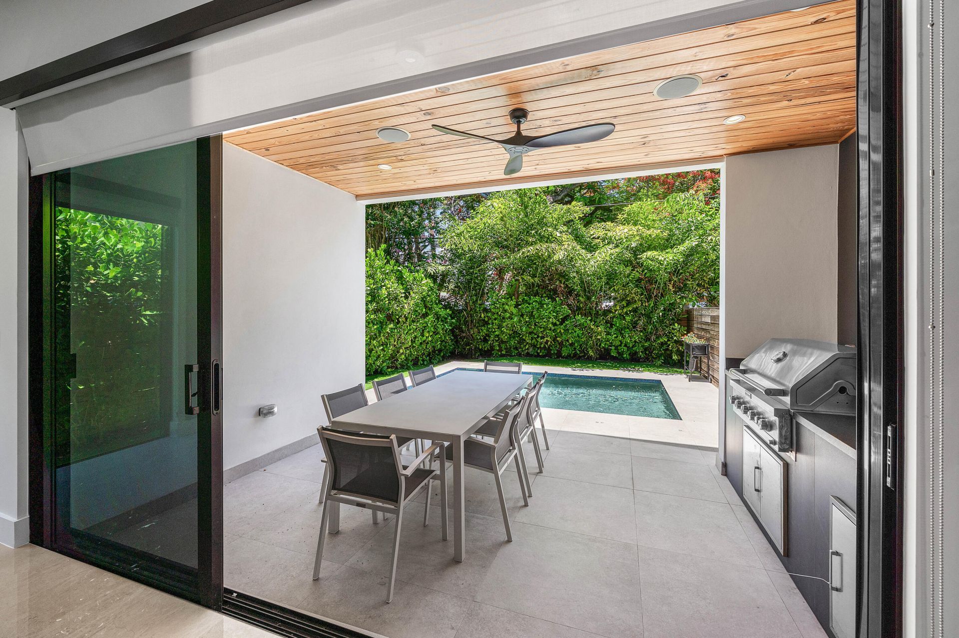 1123 NE 12th Avenue, Unit A, Fort Lauderdale, FL 33304 Photo