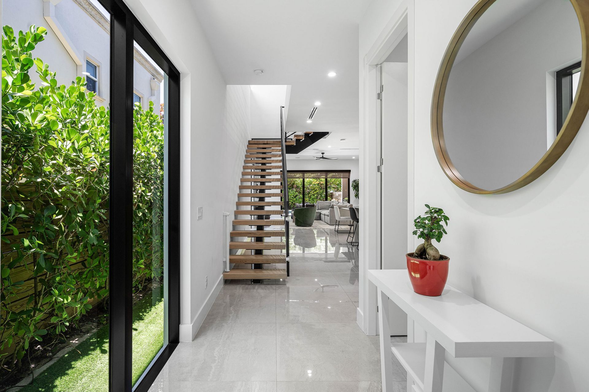 1123 NE 12th Avenue, Unit A, Fort Lauderdale, FL 33304 Photo