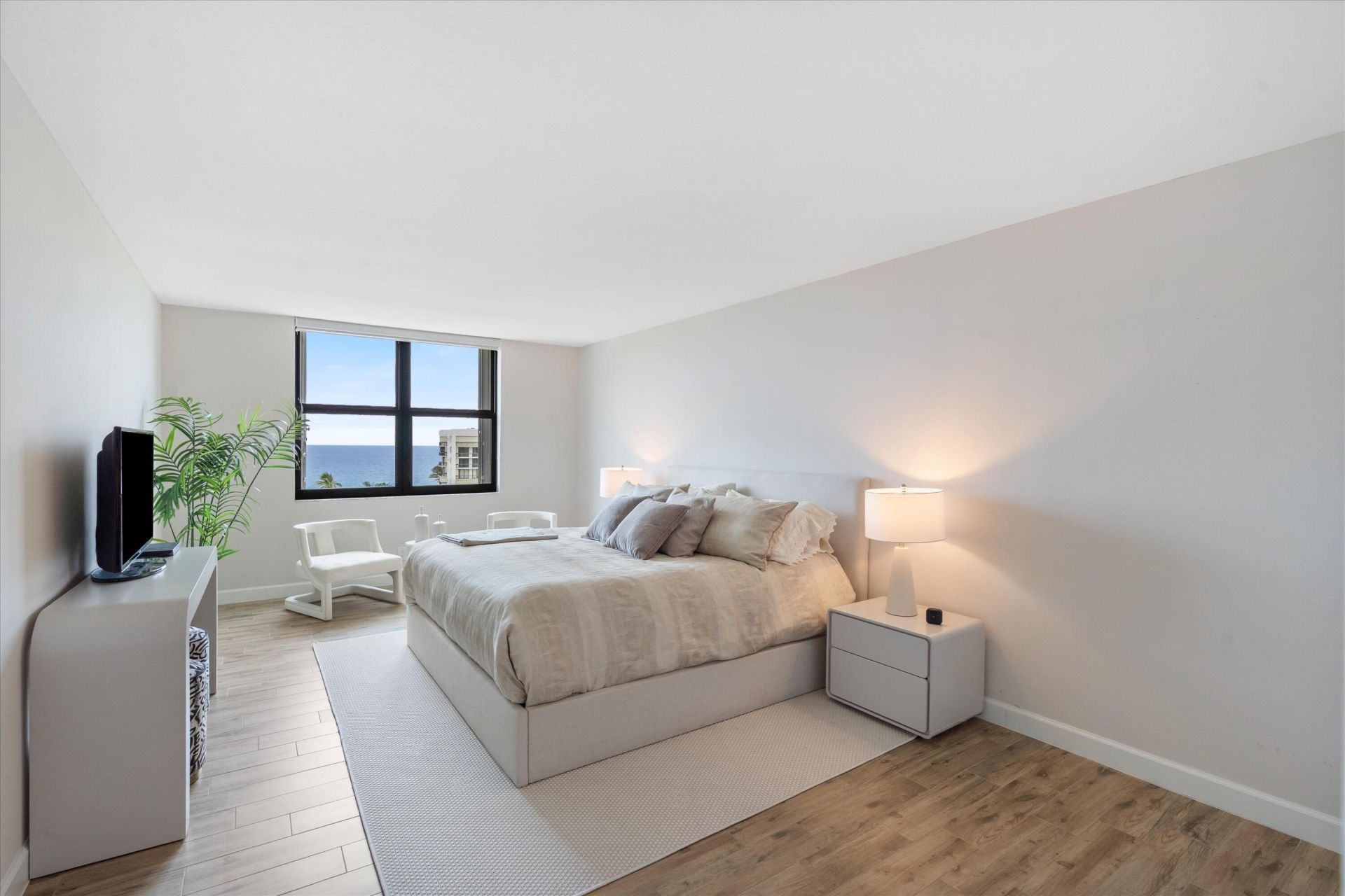 2003 N Ocean Boulevard, Unit 902, Boca Raton, FL 33431 Photo