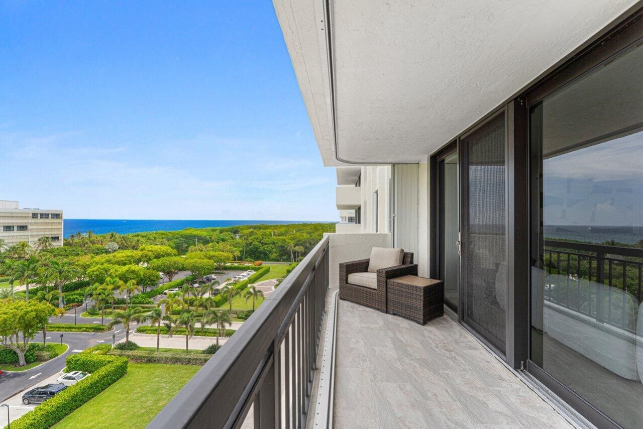 2003 N Ocean Boulevard, Unit 902, Boca Raton, FL 33431 Photo